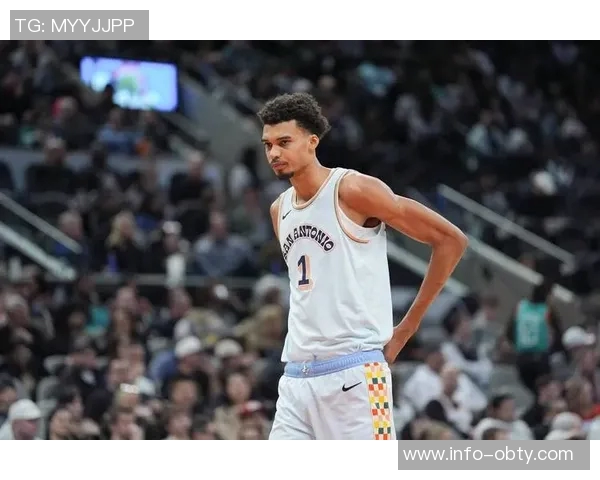 马刺官方宣布文班身高提升至2米26新赛季状态更为惊人