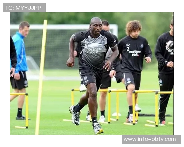 坎贝尔建议阿森纳引进格伊强调优秀中卫搭档需长期磨合